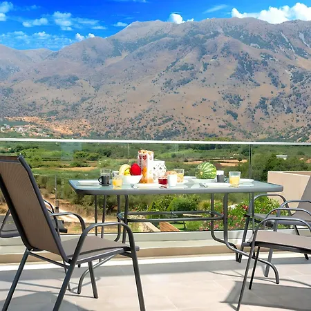 Luminosa Luxury Villa *