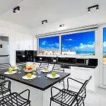 Villa Luminosa Luxury *