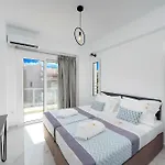 Luminosa Luxury Villa