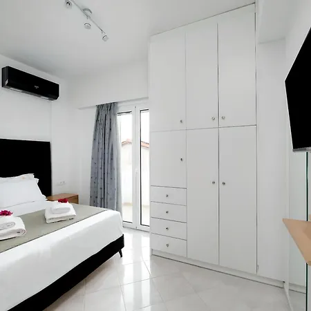 Luminosa Luxury Vila