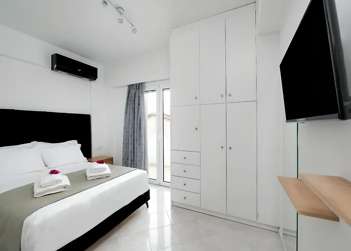 Luminosa Luxury Villa